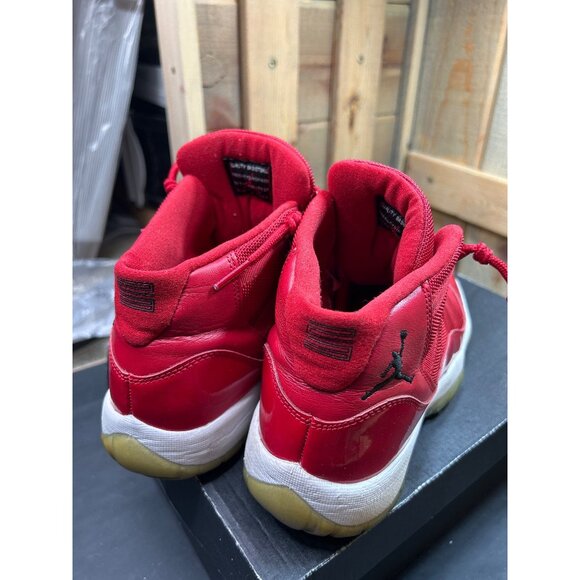 Nike Air Jordan 11 Retro "Win Like 96" Gym Red Sneakers Size 7Y / 8.5 Womens - Picture 6 of 12